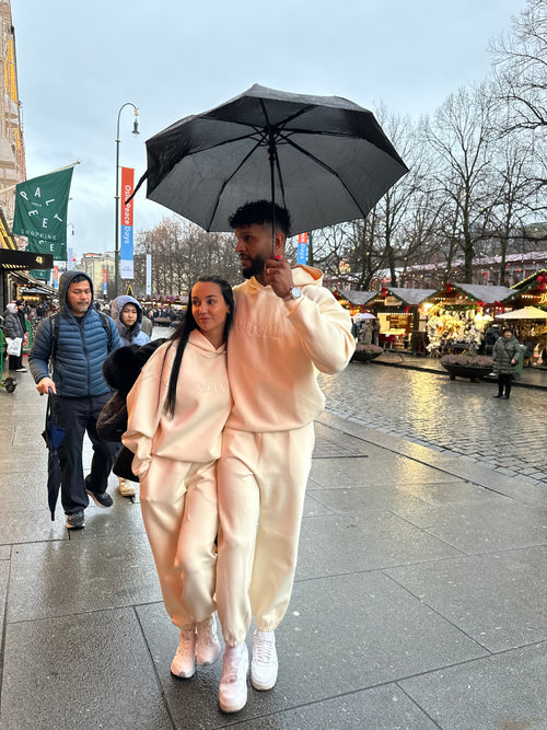 LUXE TRACKSUIT PANTS OVERSIZED VANILLA (Men)