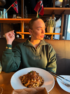 PREMIUM SWEATSHIRT ROYAL GREEN