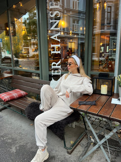 LUXE TRACKSUIT PANTS OVERSIZED MOCHA - VITCHI VILANI